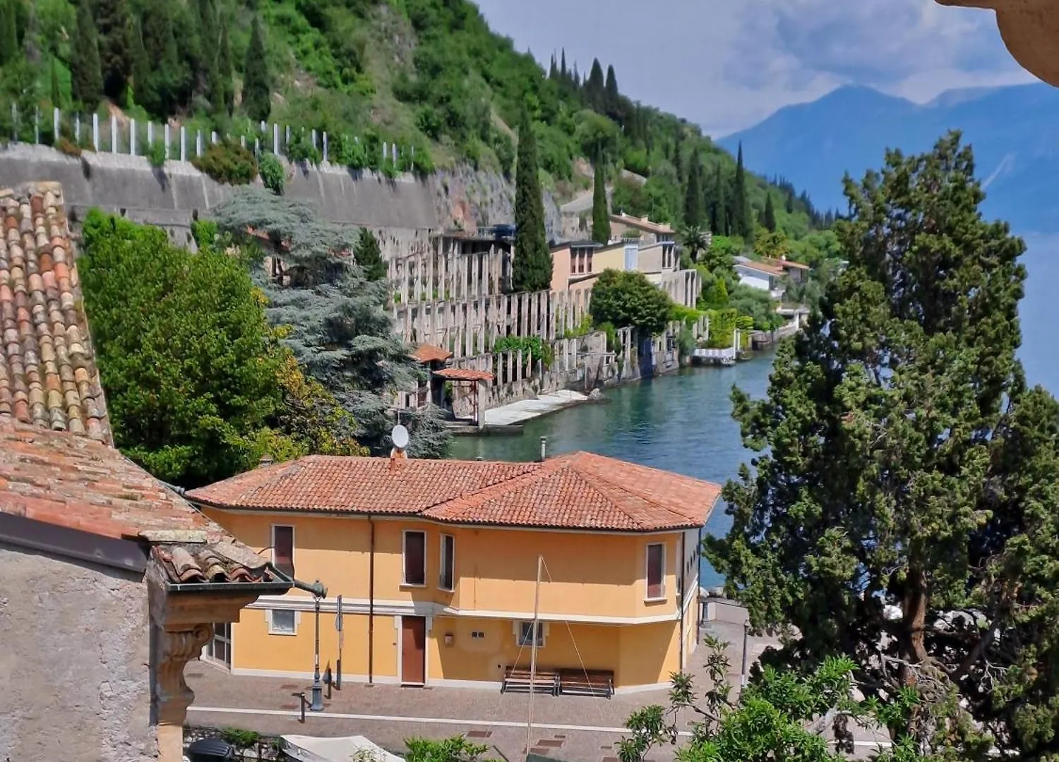 Apartment Appartamento Lago Toscolano Maderno
